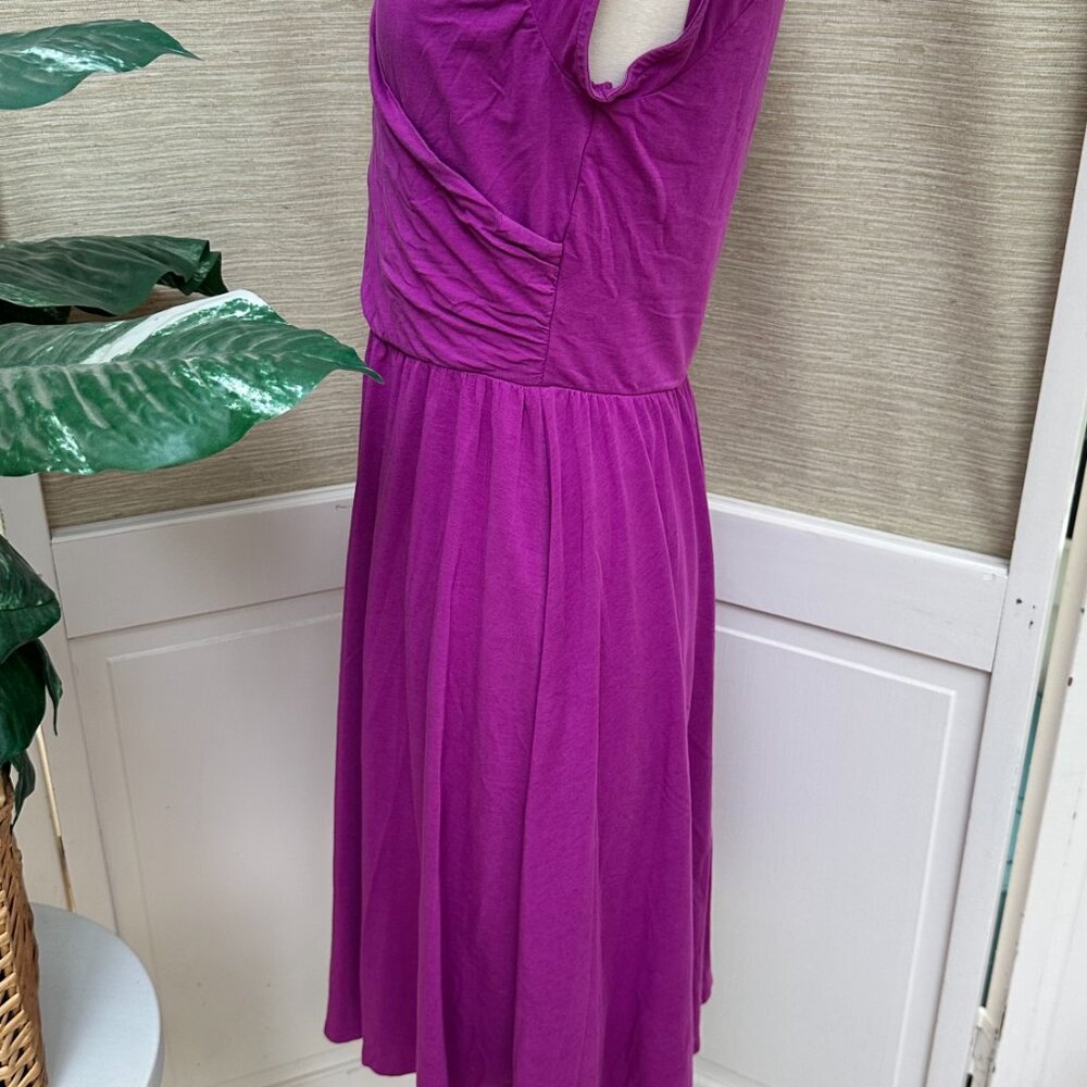 Garnet Hill Magenta Jersey Midi Dress S Surplice V Neck Fit Flare Stretch Knit - Picture 8 of 8